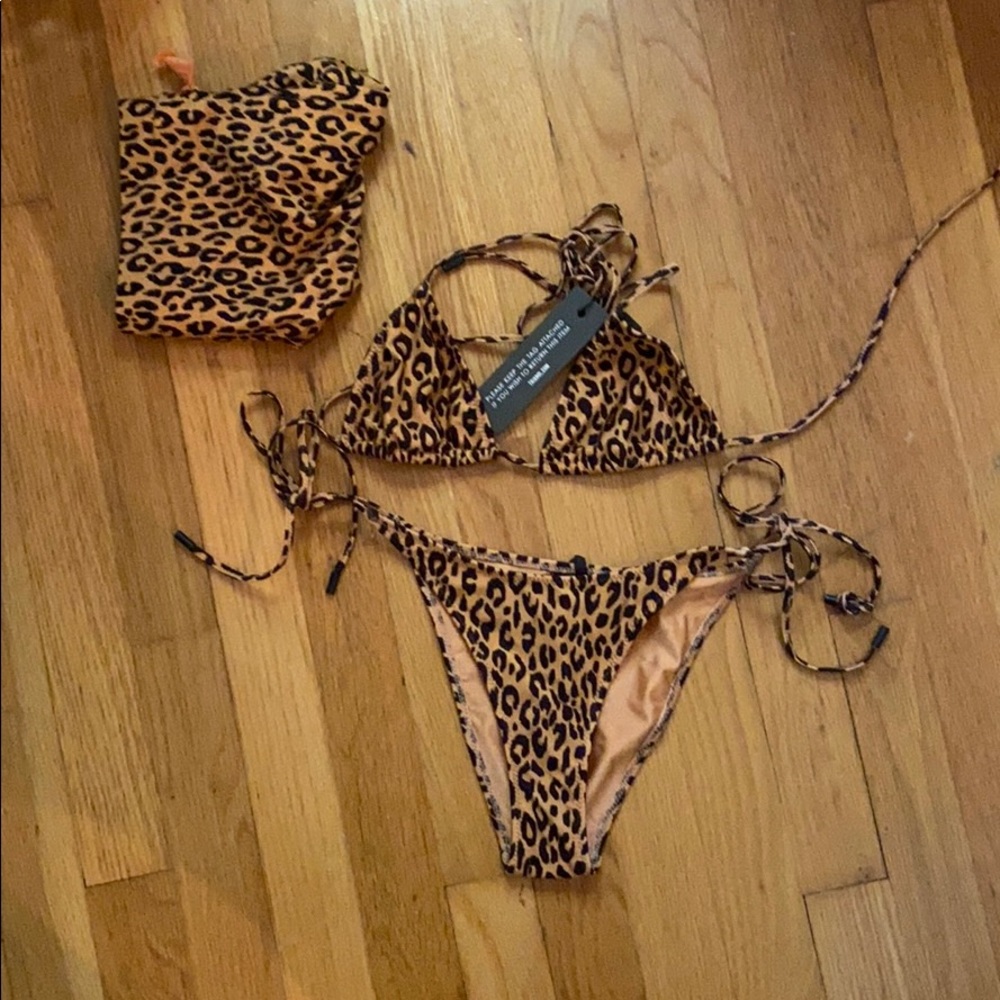 Triangl Leopard Print bikini